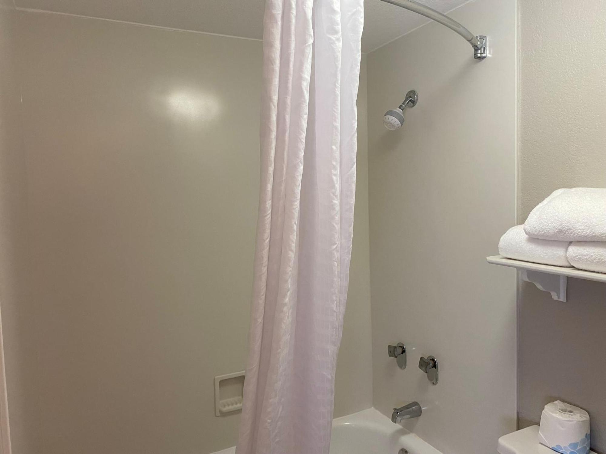 Days Inn & Suites By Wyndham Arlington Heights Luaran gambar