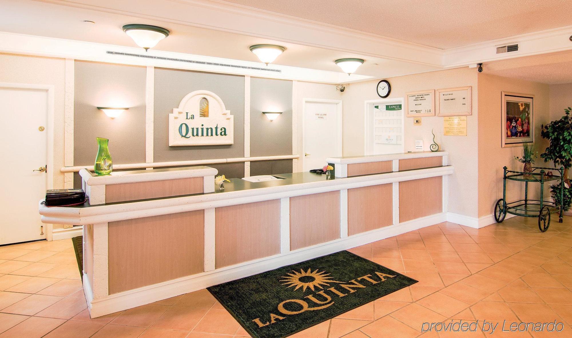 Days Inn & Suites By Wyndham Arlington Heights Luaran gambar